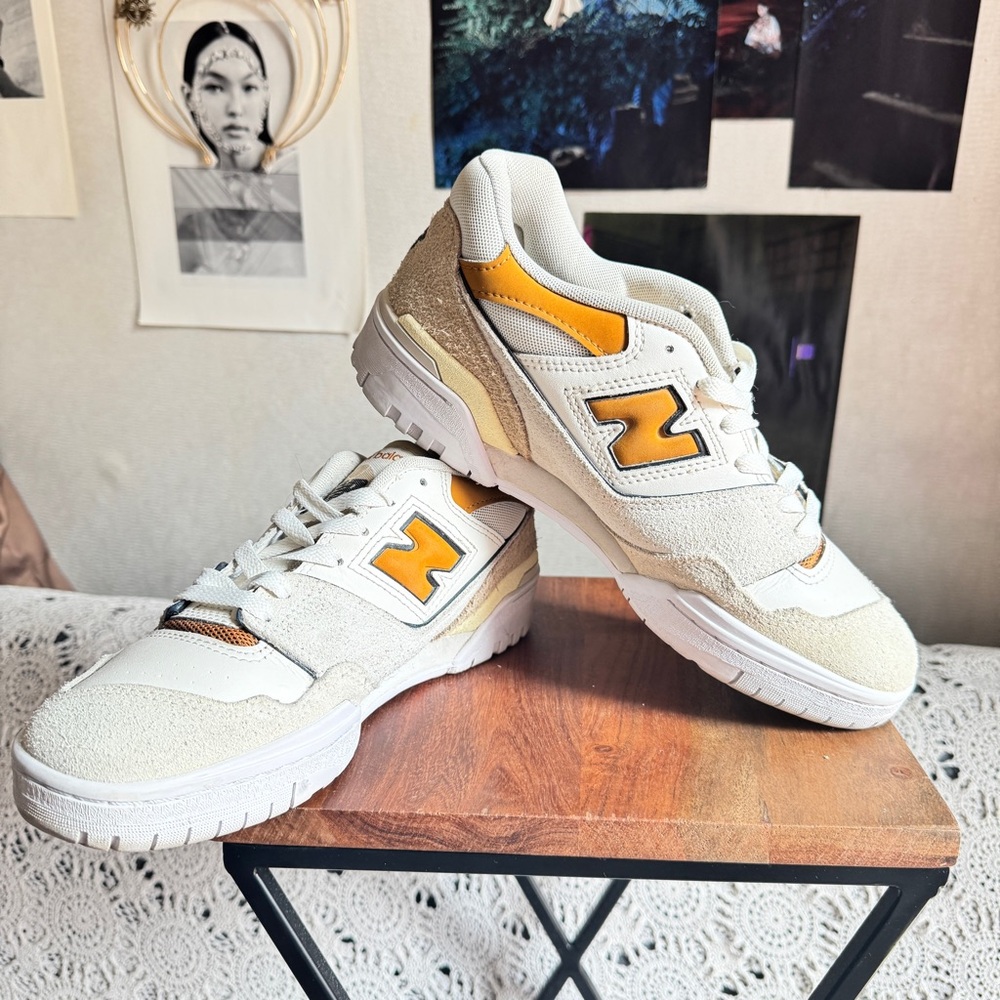 New Balance 550 leather suede cream and Yellow sneakers